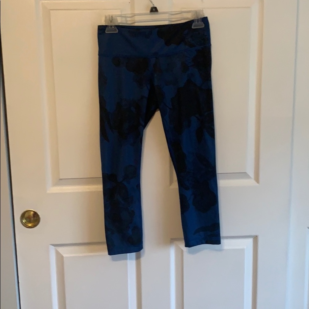 Lululemon cropped leggings